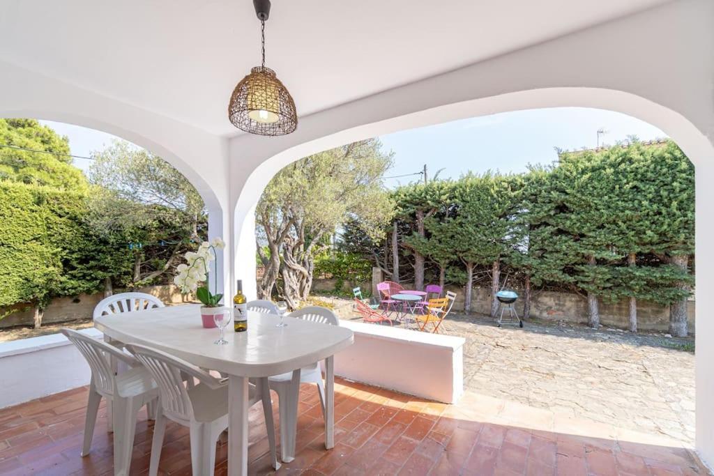 Mb1-House With Big Garden ,Swimming-Pool, & Barbacue In Roses Villa Exterior photo