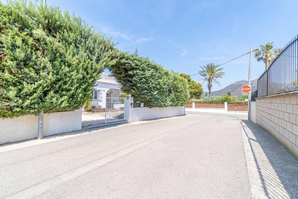 Mb1-House With Big Garden ,Swimming-Pool, & Barbacue In Roses Villa Exterior photo